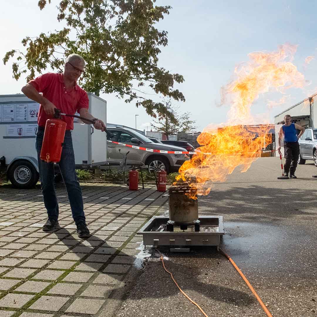 Feuerloescher-Training Birco